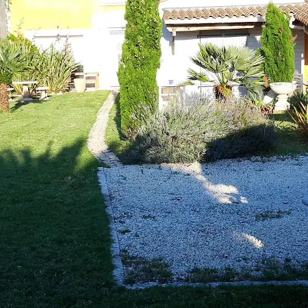 Maison De 3 Chambres Avec Jardin Clos A A 3 Km De La * לה טרמבלד